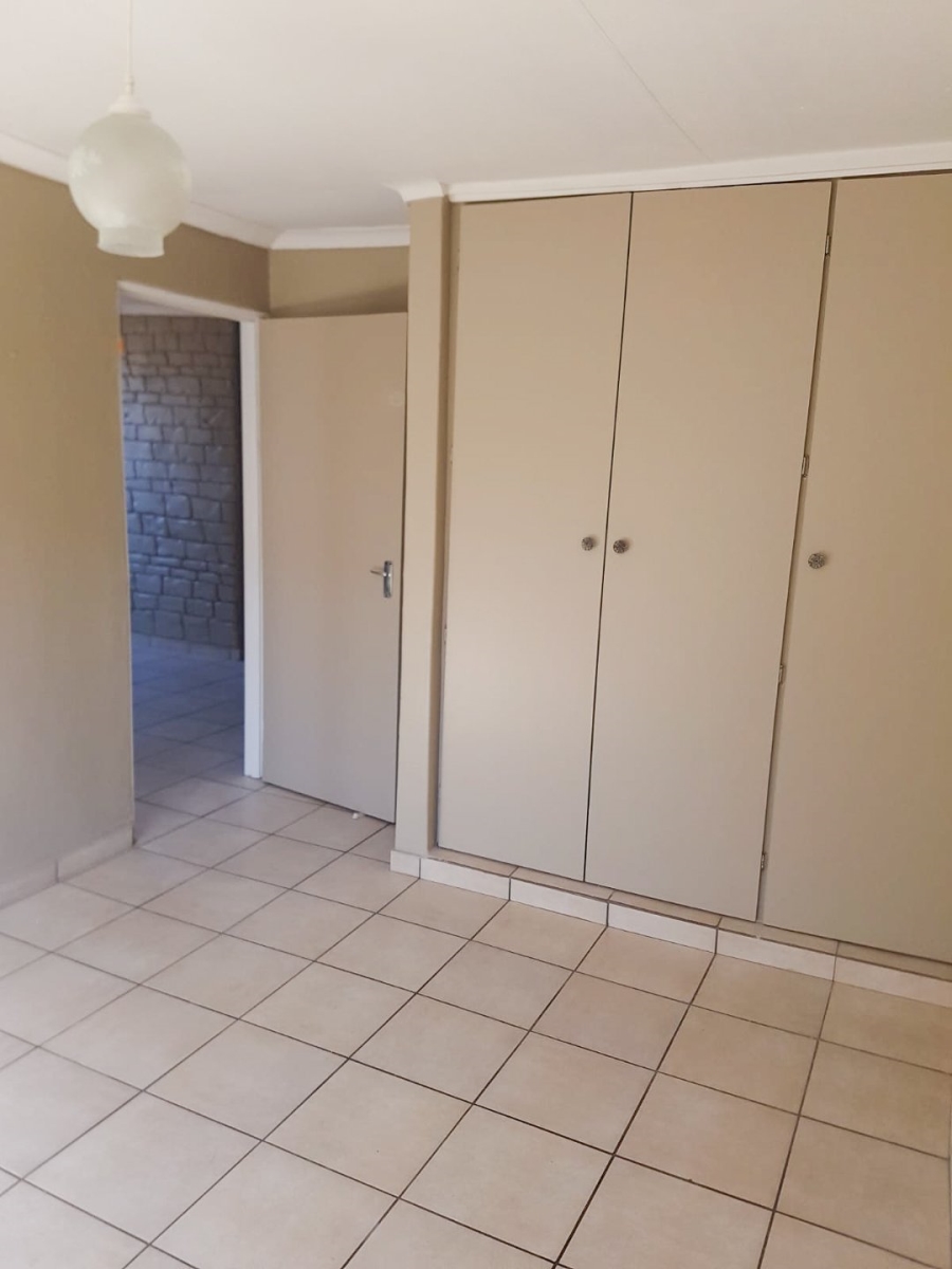  Bedroom Property for Sale in Wilkoppies North West